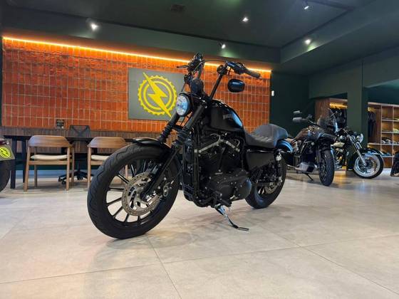 HARLEY-DAVIDSON SPORTSTER XL 883N IRON HARLEY-DAVIDSON SPORTSTER XL 883N IRON